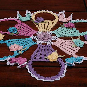 0775 Easter Basket Doily