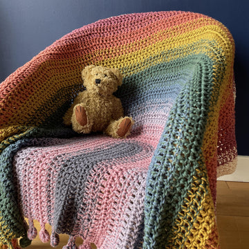 OmbRainbow Blanket pattern by Melu Crochet