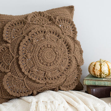 Arabesque 18-inch Decorative Pillow