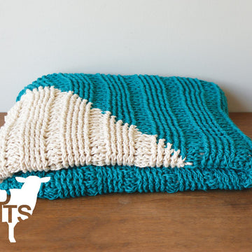 Triangle Color Blocked Throw Blanket (2015002)