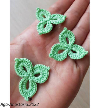 Shamrock motif