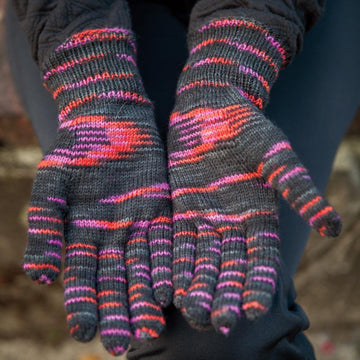 Arrow Gloves