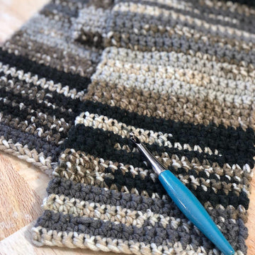 Pietra Scarf