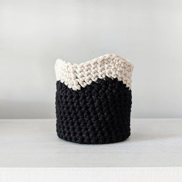 Two Tone Wavy Pot Cover