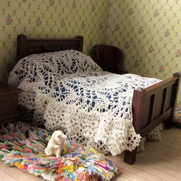 1:12th scale Lace bed set