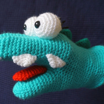 Crochet Pattern for the Hand Puppet Crocodile!