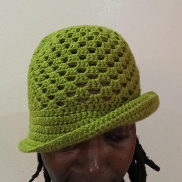 Granny stitch bucket hat