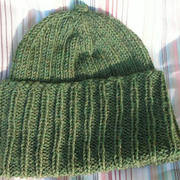 Super Simple Ribbed Hat