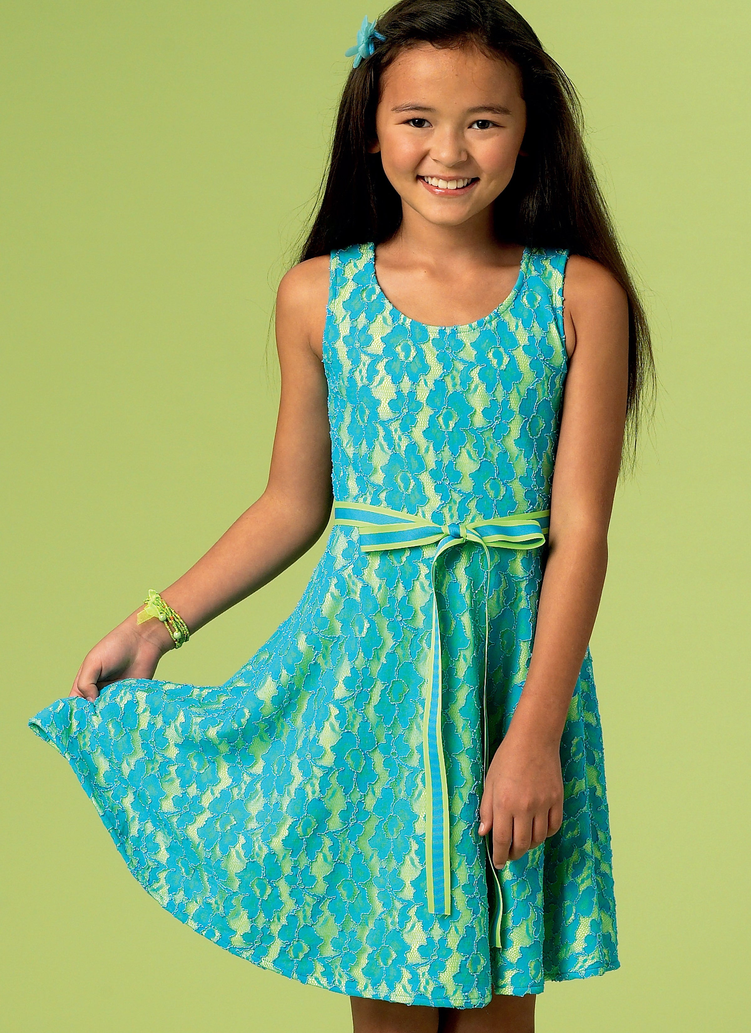 McCall's Chidren's/Girls' Dresses M6915 - Sewing Pattern