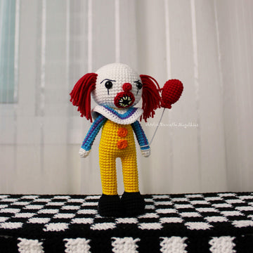 Pennywise Amigurumi Pattern – Large Size Crochet PDF
