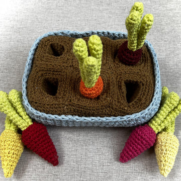 Crochet veggie garden carrots