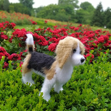 Realistic Crochet Pattern Dog Beagle