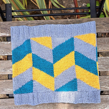 Chevrons Cowl