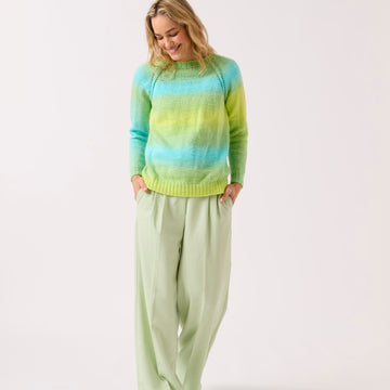 Round The Raglan Sweater in Sirdar Jewelspun Ombre - Downloadable PDF