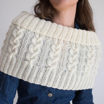 The Izzy Lou Cabled Capelet