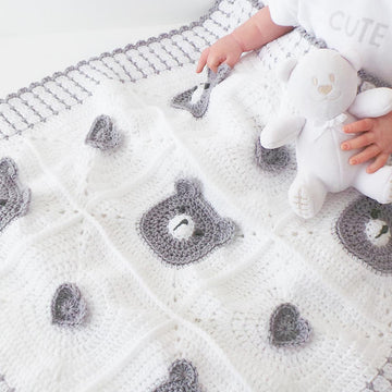 Bear Love Blanket