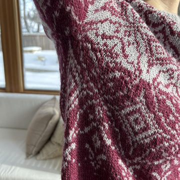 Duality Pullover