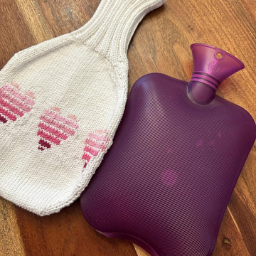 Ombre Hearts Bottle Cozy