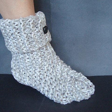 371, KNITTED WOOLY BOOT SLIPPERS, newborn to adult
