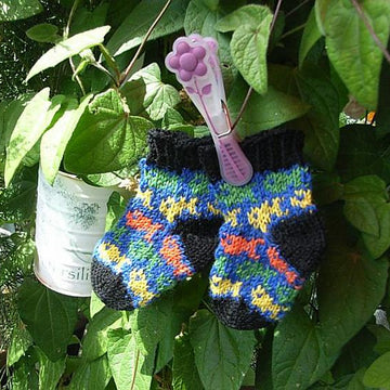 Tiny fish (baby socks)