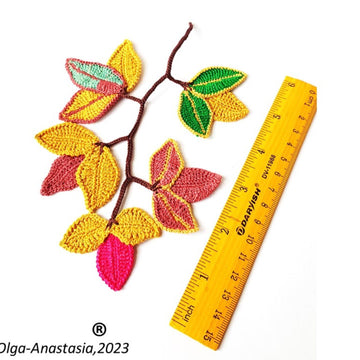 Crochet leaf pattern , crochet pattern , easy crochet pattern , crochet wall hanging , autumn leaves .