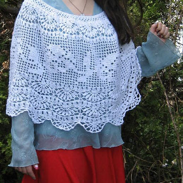 Crochet Poncho "Pansy Afternoons"