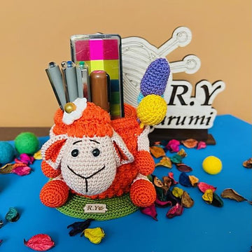 Amigurumi Joyful sheep