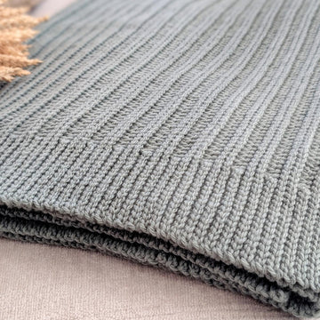 Laurel Knit-Look Blanket