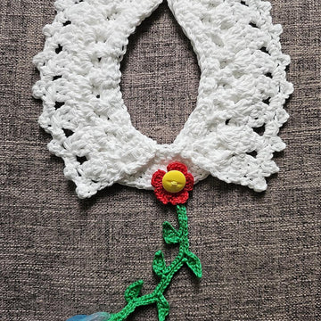 Flower Pacifier Holder Collar