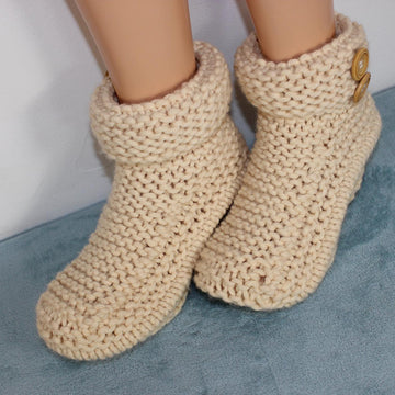 Mens Super Chunky 2 Button Cuff Slipper Boots
