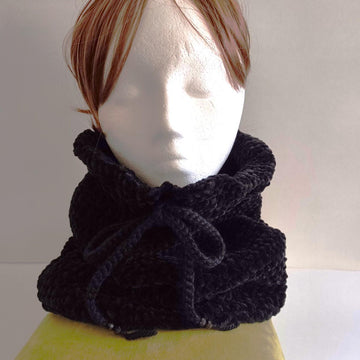 Celestial Drawstring Cowl