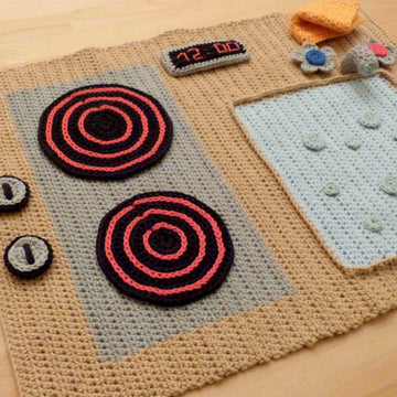 Toy kitchen