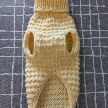Lumi dog sweater