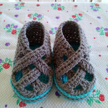 Criss-cross Sandals