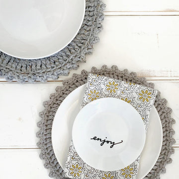 Picot Placemat & Doily Set 071