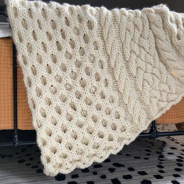 Winter Bees Knit Cable Blanket