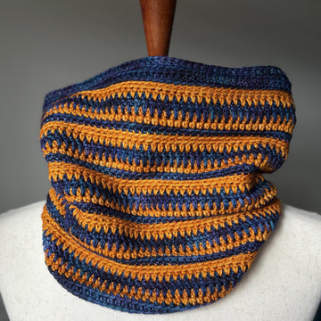 Gilded Twilight Cowl