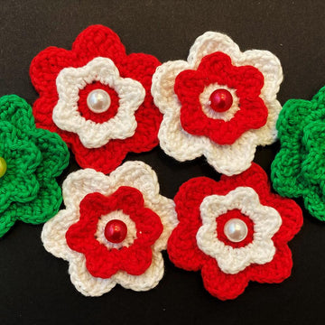 Flower applique II by HueLaVive