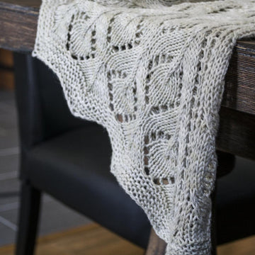Vlasta Shawl