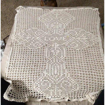 Infinite Love Pattern - Filet Crochet Wall Decor