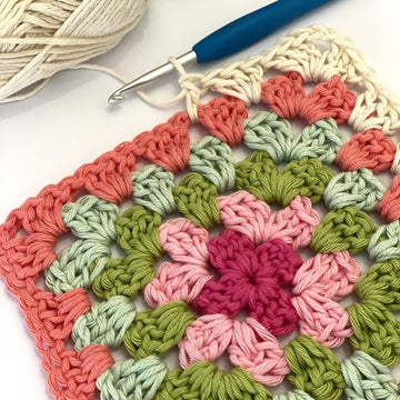 Granny Square Gift Bag (US version)