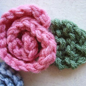606, KNITTED rolled rose, and leaf