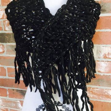 Bulky Triangle Scarf