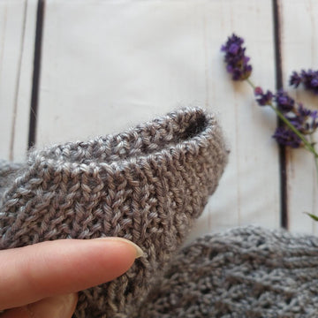 Eostre adult cardigan