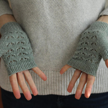 60 Degree Mitts