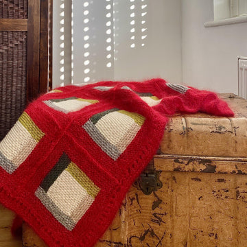 Log Cabin Lapghan