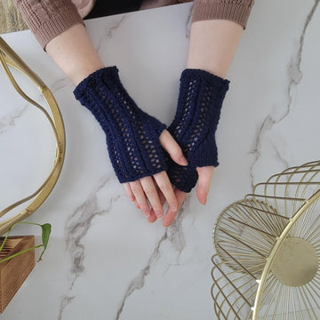 Trellis Fingerless Gloves