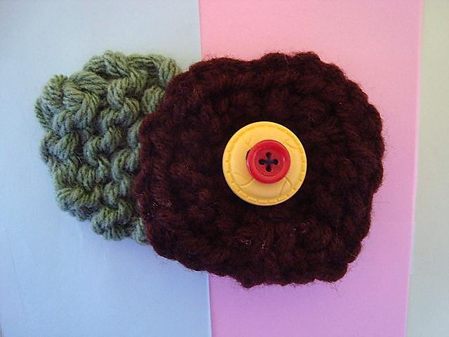 688 knit flower and leaf, beginner level