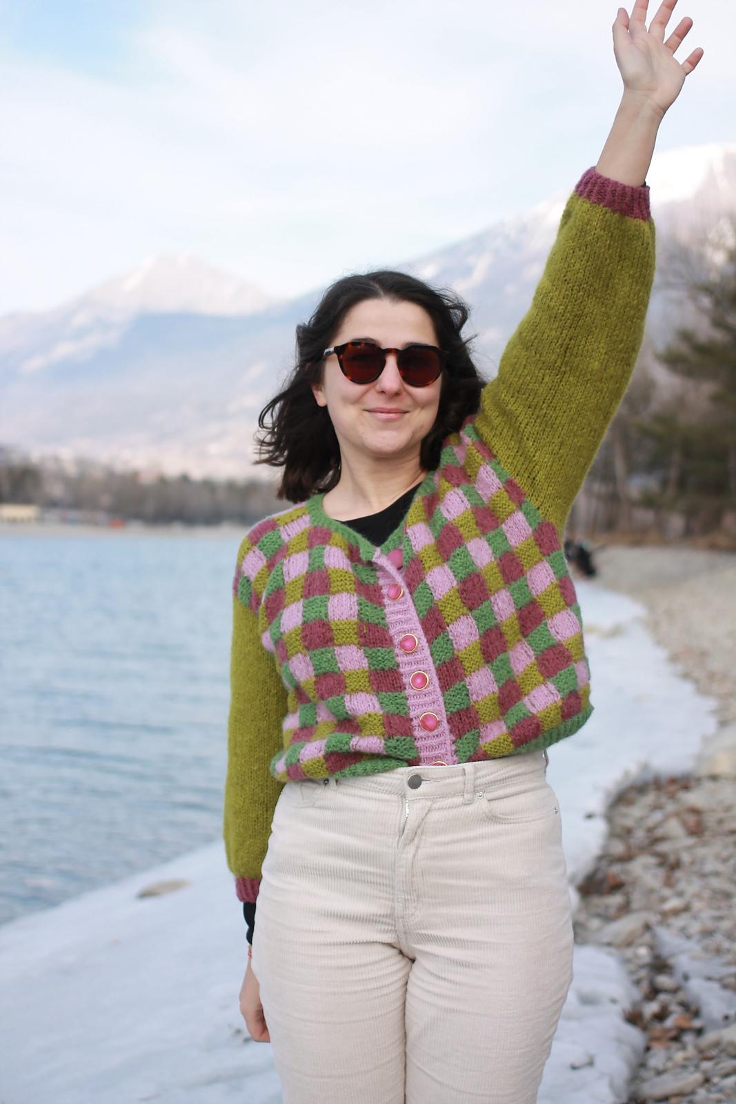 Elmer Cardigan: A Colorful and Textured Knit