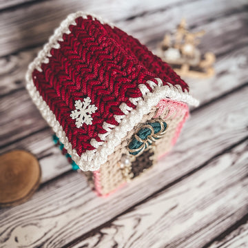 Gingerbread house basket